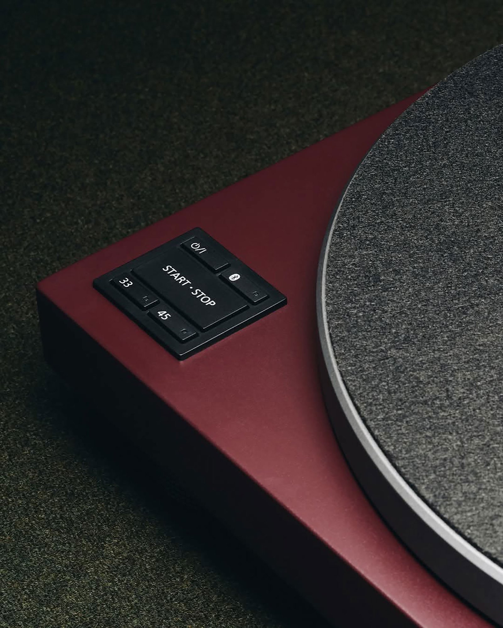 Audio World - Technics Fritz Hansen-04